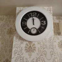 ساعت دیواری