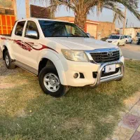 تویوتا هایلوکس دیزل 2015 با کارت سوخت 300لیتر