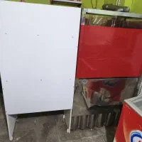 فرساندویج در حد نو همراه میز کار.|کافی‌شاپ و رستوران|اهر, |دیوار