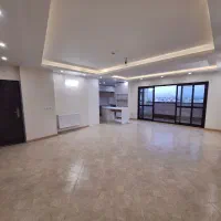 آپارتمان ۲ طرف نور ۱۱۷ مترخیابان برازنده(ویو ابدی)|فروش آپارتمان|اصفهان, الهیه|دیوار