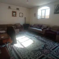 ویلایی-2-طبقه-بلوار-ایمان-مناسب-برای-2-خانواده