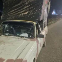 پیکان وانت مدل ۸۸ تصادفی یک طرف سالم طرف دیگر ناقص