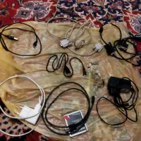 چند عدد سیم کابل رابط وشارژر
