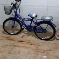 دو عدد دوچرخه ۲۰ و ۱۸ کاملا سالم