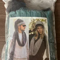 کلاه ‌و شال متصل تارتن