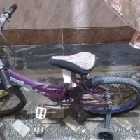 دوچرخه به فروش میرسد