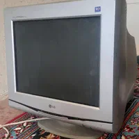 مانیتور  کامپیوتر مدل لبخند