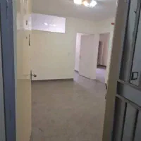 70 متر 2 اتاق اداری بر خیابان آزادی
