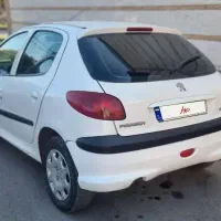 ۲۰۶ مدل ۸۸ به رنگ سفید تیپ ۳