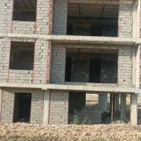 فروش-یک-واحد-اپارتمان-از-سه-طبقه