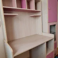تخت خواب و کمد و میز مطالعه و پرده اتاق نوجوان|تخت و سرویس خواب|سمنان, |دیوار