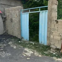 205 متر زمین داخل بافت مسکونی