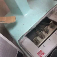 پنکه عتیقه|پنکه و تصفیه‌کنندهٔ هوا|تهران, تسلیحات|دیوار