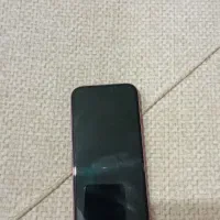 ایفون ۱۶ معمولی|موبایل|رباط‌کریم, رباط‌کریم|دیوار