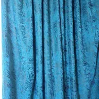 پرده مخمل طرح داردوعددعرض2و70باکتیبه جنس خوب|پرده، رانر، رومیزی|اصفهان, بهارستان|دیوار