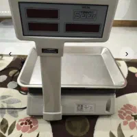 ترازو پرینتردار ۵۰ کیلویی توزین صدر