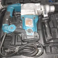 درل هیلتی بوش