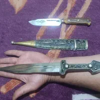 دو عدد چاقو قدیمی