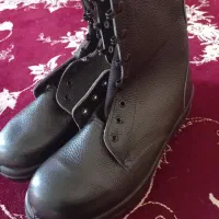 پوتین سربازی خشک