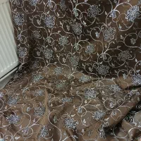 پرده پارچه ای گلدار