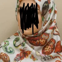 روسری طرح دار ساتن