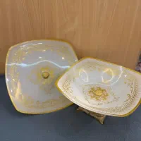 شیرینی خوری و میوه خوری