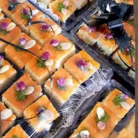 سفارش انواع حلوا و کیک و دسر برای مجالس