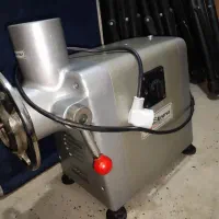 چرخ گوشت صنعتی امگا نونونو 22 چرخگوشت مینروا