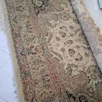 فرش و پشتی