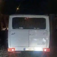مینی بوس