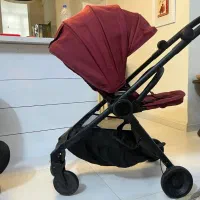 کالسکه مسافرتی خارجی روبه مادرشو