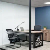 استخدام در دفترکار