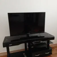 تلوزیون به همراه.بوفه/ویترین