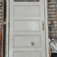 درب چوبی تمیز