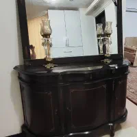 آینه و کنسول