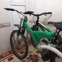 دوچرخه ۲۴|دوچرخه، اسکیت، اسکوتر|رباط‌کریم, رباط‌کریم|دیوار