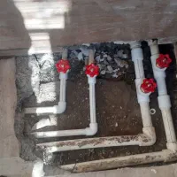 لوله کشی لوله کش اب فاضلاب نصب پمپ
