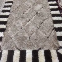 قالی و قالیچه پارچ و لیوان و میوه وشیرینی خوری