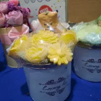 شمع ودسته گل ربانی