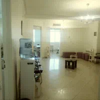۱۰۰ متر بر اصلی طالقانی جنوبی،۳ اتاق|اجارهٔ دفتر کار، اتاق اداری، مطب|کرج, چهارصد دستگاه|دیوار