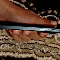 سلام ی گوشی شیامی نونو خدم دوماه نمیشه ک خریدم