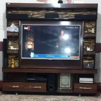 تعدادی لوازم خانه میزتلویزیون بوفه تخت کودک دراور