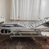 تخت بیمارستانی|تخت و سرویس خواب|شیراز, فرهنگ شهر|دیوار