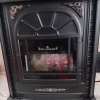 بخاری مشکی در حد نو|بخاری، هیتر، شومینه|مشهد, شهید شهریاری|دیوار