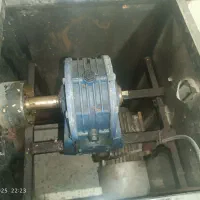 دستگاه آبغوره گیری و آب انار گیری