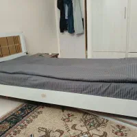 تخت یک نفره