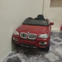 ماشین شارژی|اسباب‌بازی بچه|ری, علایین|دیوار