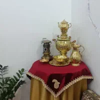 سماورپارچ چراغ علادین ..میز خاطره رومیزی جنس برنجه
