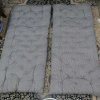 یک جفت تشک پشمی یک نفره