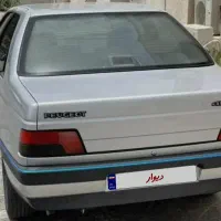 پژو ۴۰۵ نقره‌ای